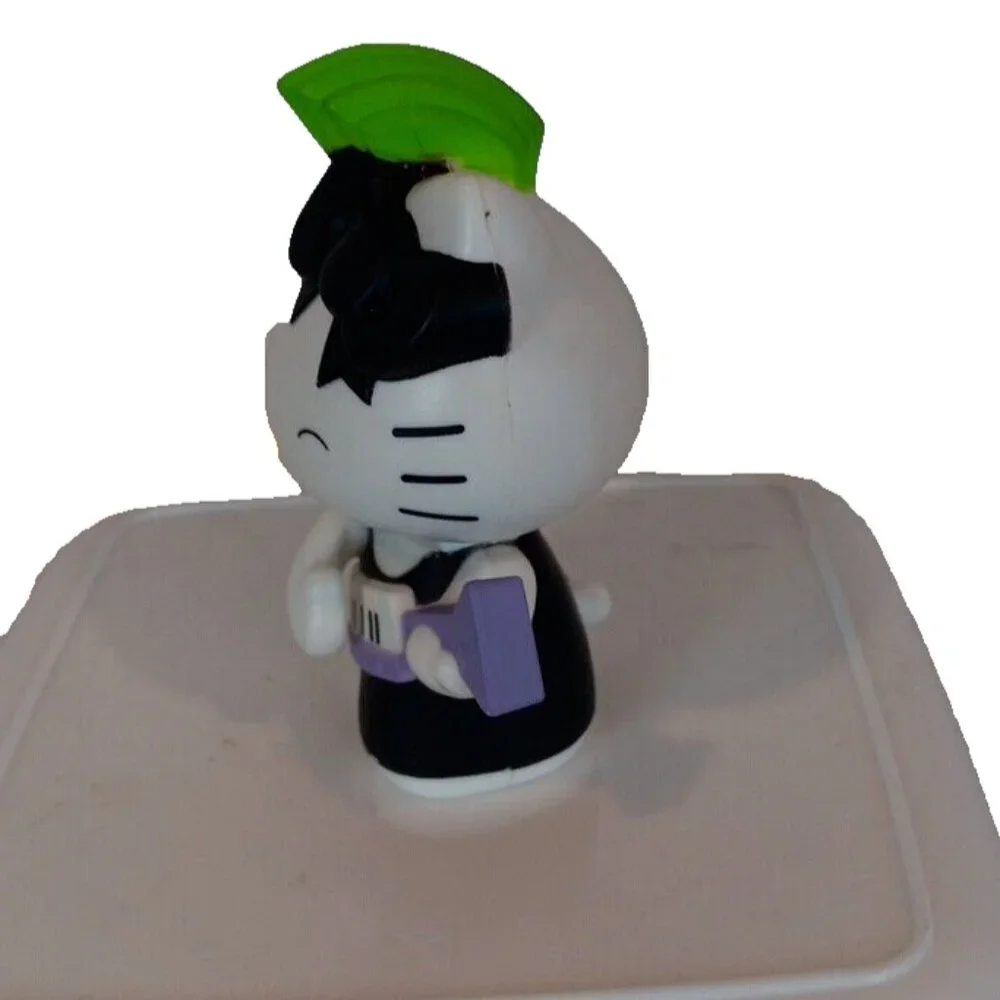 ‎McDonald’s-Hello-Kitty-Rockin’-Roll-Happy-Meal-Playfigure